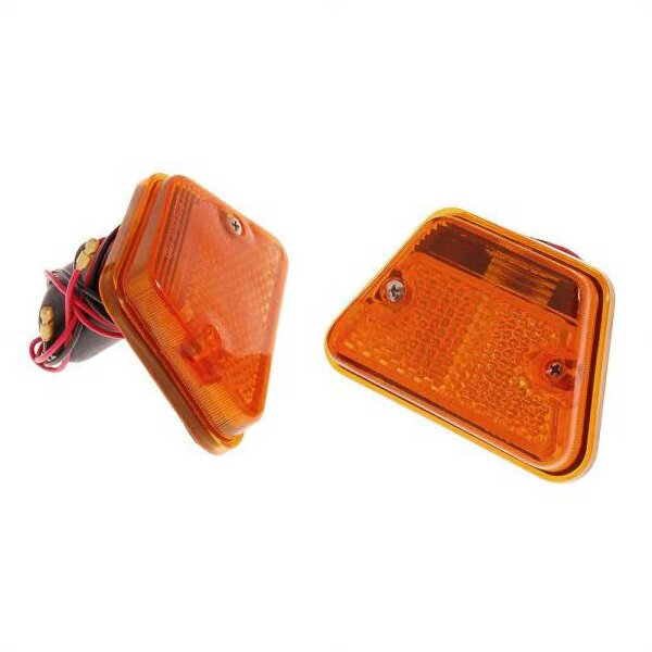 FLASHER ASSEMBLY RH TR6 US,  L826, REPRO
