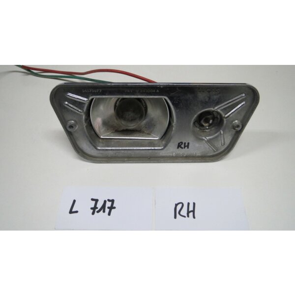 Blinker/Standlicht   Basis/Chriom RH  ohne Linsen, L717 